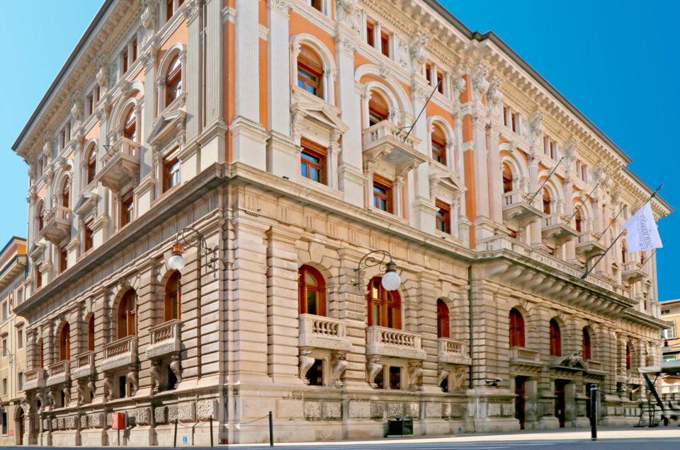 Il Palazzo della Cassa di Risparmio e l'Architettura di Enrico Nordio