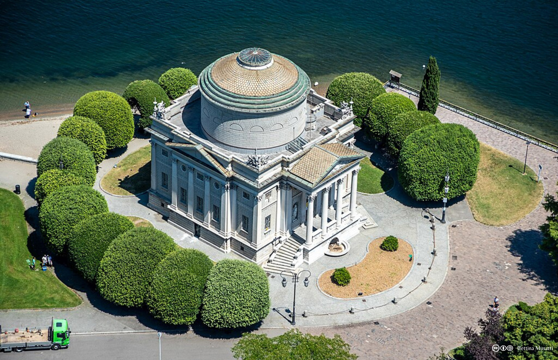 Tempio Voltiano - Veduta Aerea - Como -