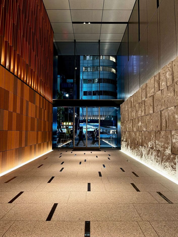 Shimbashi i-Mark Building