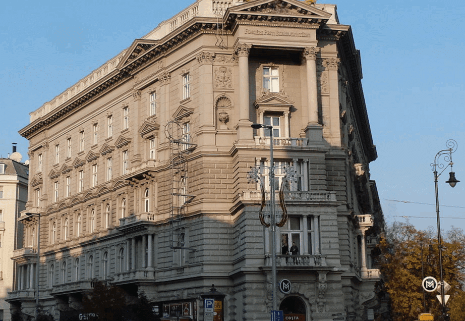 Il palazzo della RAS a Budapest o meglio l’Edificazione della sede Palazzo della Società di Assicurazioni Foncière